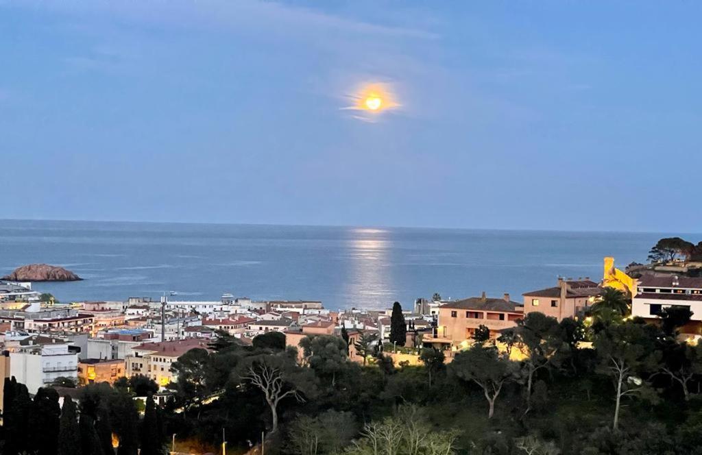 LETS HOLIDAYS SEA VIEWS APARTMENT in SA GABARRA Tossa de Mar Exterior foto