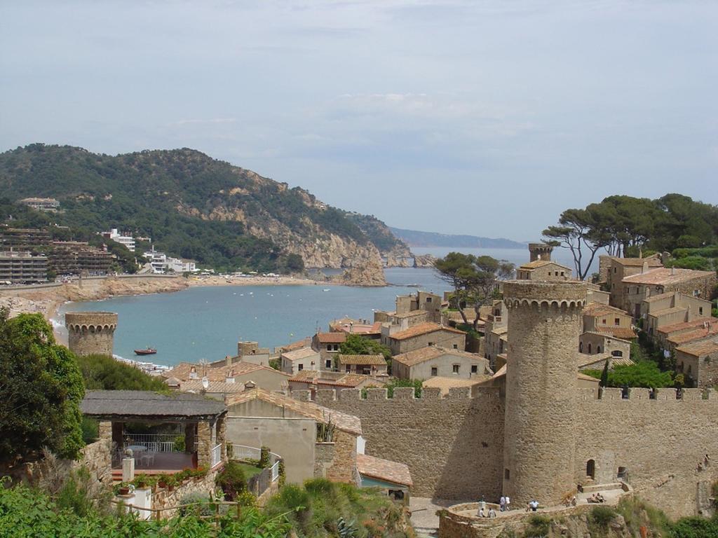 LETS HOLIDAYS SEA VIEWS APARTMENT in SA GABARRA Tossa de Mar Exterior foto