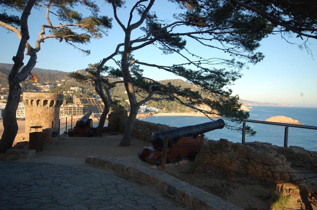 LETS HOLIDAYS SEA VIEWS APARTMENT in SA GABARRA Tossa de Mar Exterior foto
